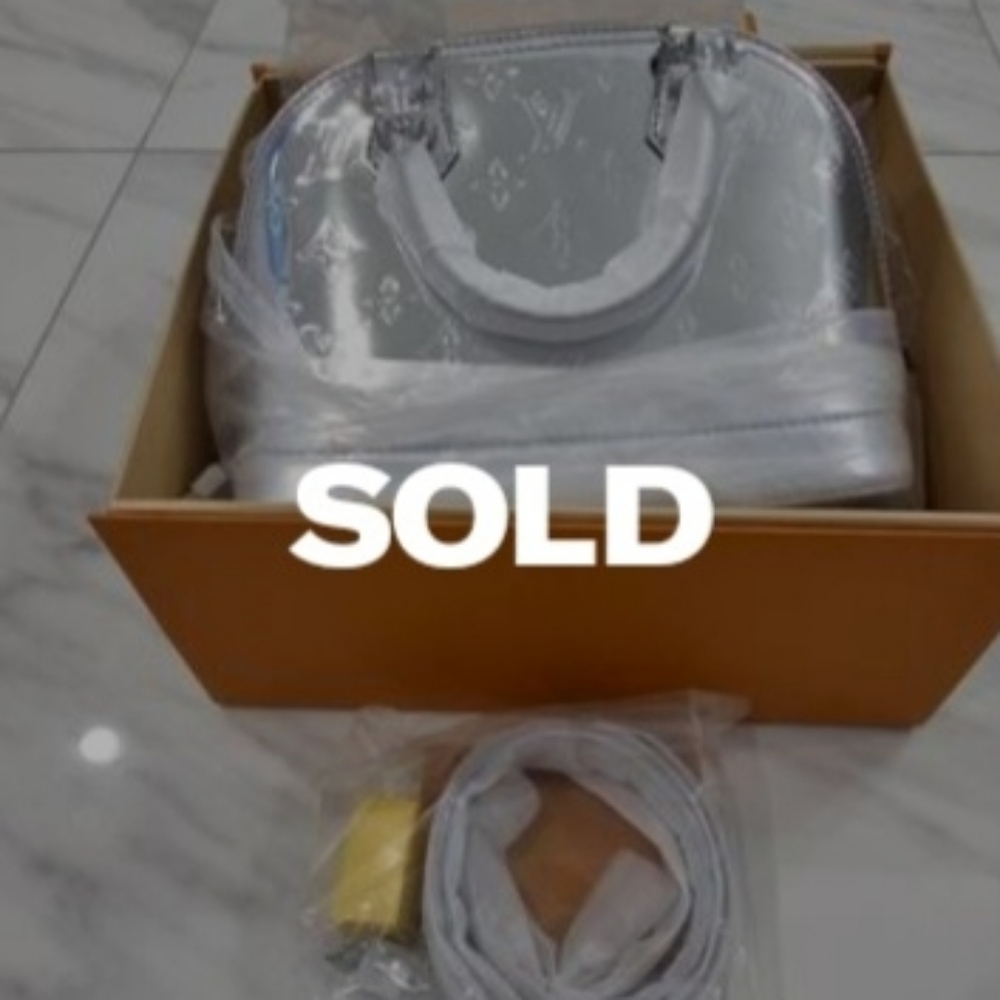LV "TOP QUALITY" Shiny Silver ALMA BB Bag